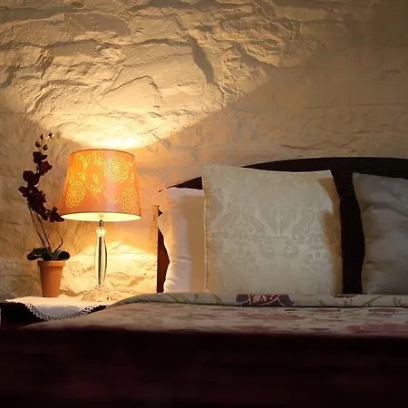 Bed & Breakfast Ballinacourty House