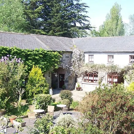 Ballinacourty House 3* Tipperary